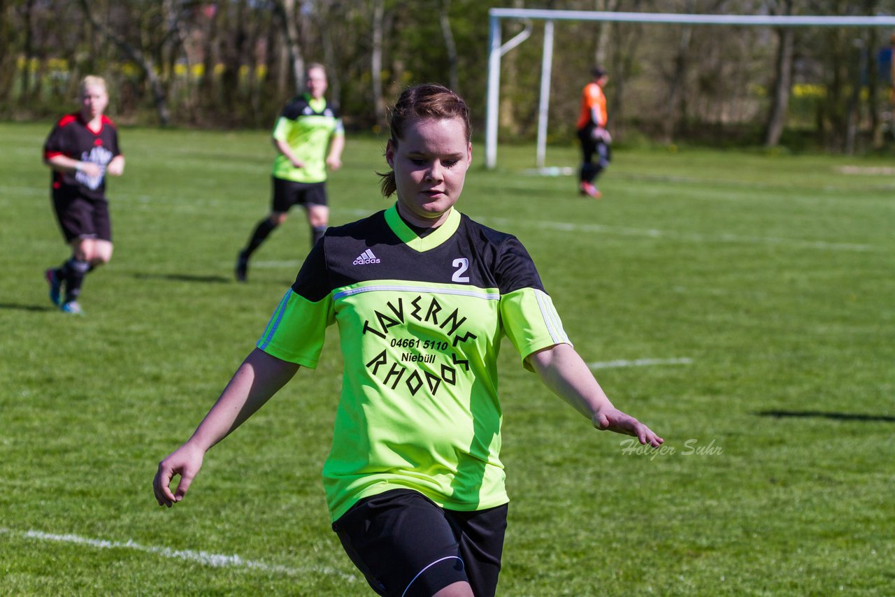 Bild 215 - Frauen SV Frisia 03 Risum Lindholm - Heider SV : Ergebnis: 8:0